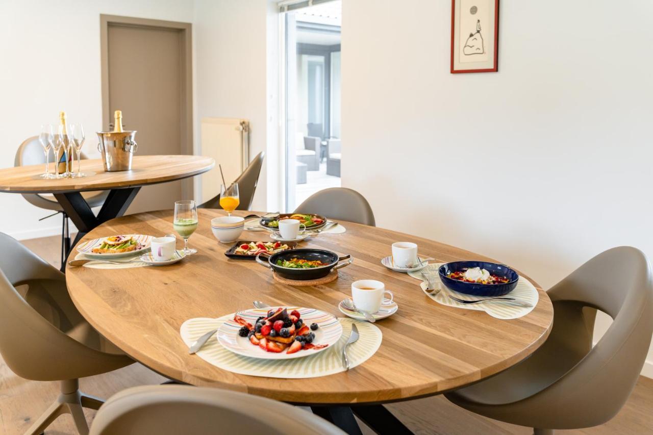 B&B Tabibito Генк Екстериор снимка