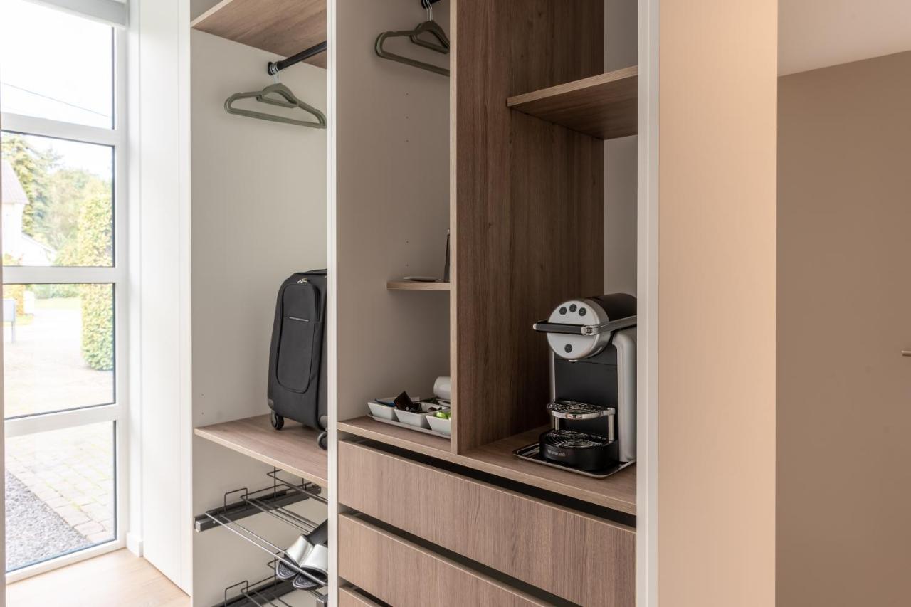 B&B Tabibito Генк Екстериор снимка